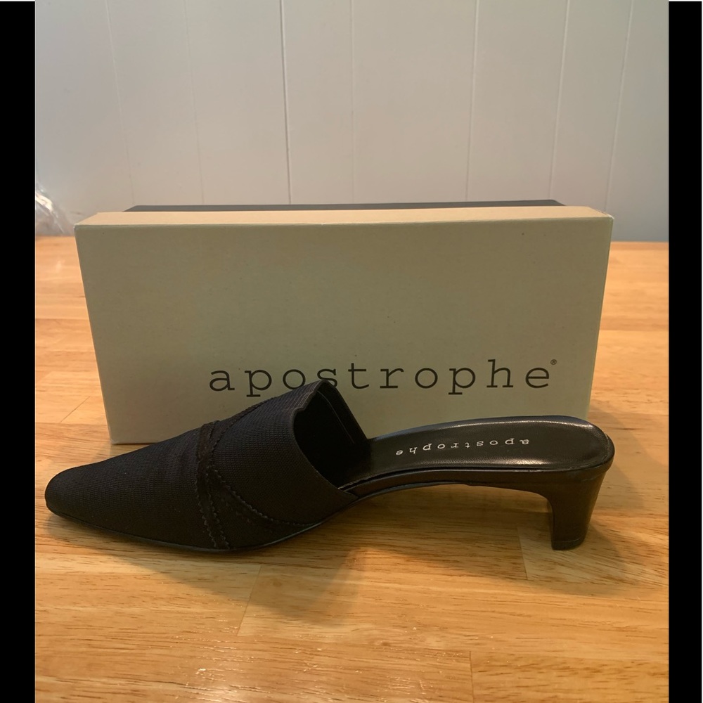 Apostrophe Black Mules size 9 1/2
